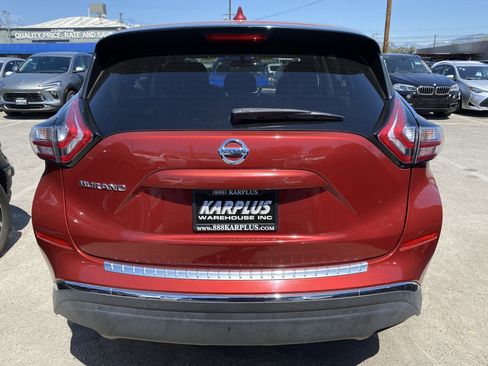 Used 2018 Nissan Murano S image 9