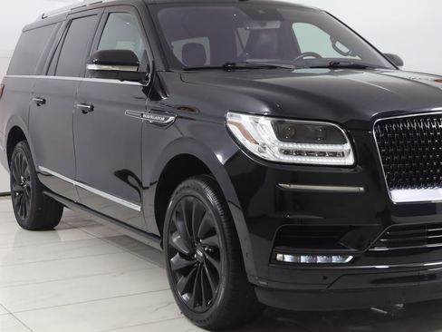 Used 2020 Lincoln Navigator L Reserve w/ Equipment Group 208A Reserve image 44