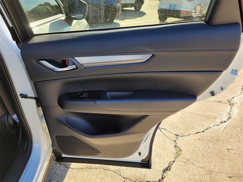 New 2025 MAZDA CX-5 AWD 2.5 S w/ Select Package image 7