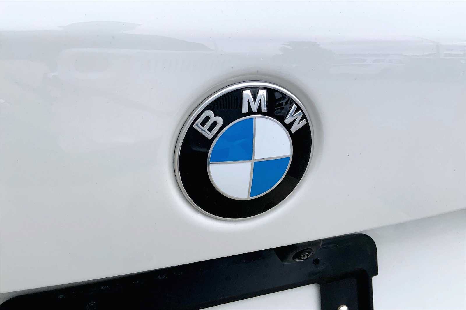 Used 2026 BMW X5 xDrive40i w/ Premium Package AWD/4WD image 32