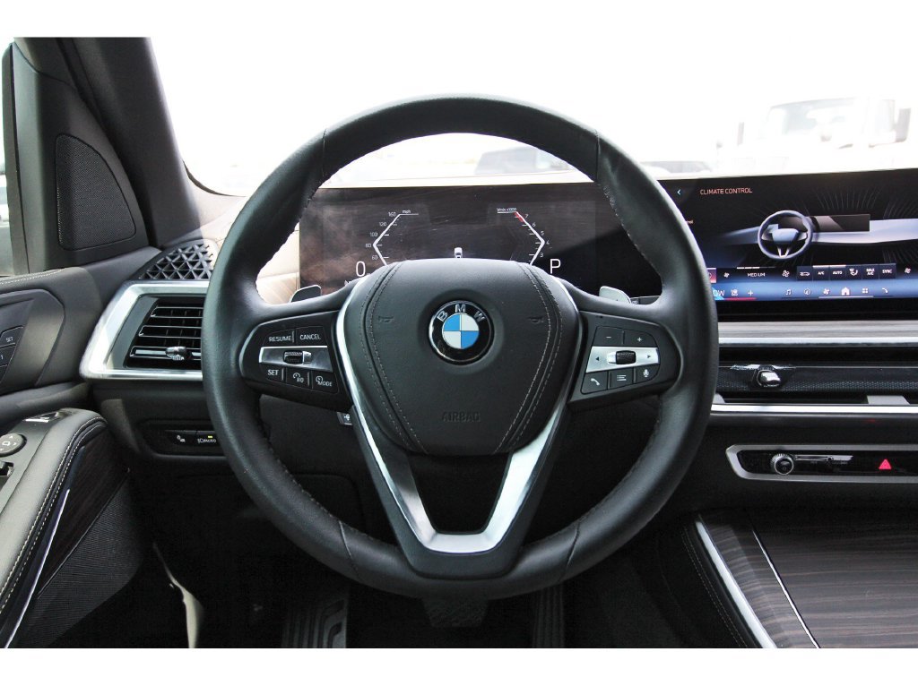 Used 2025 BMW X5 sDrive40i w/ Parking Assistance Package RWD image 17