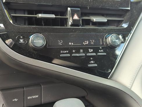 Used 2023 Toyota Camry LE FWD image 19