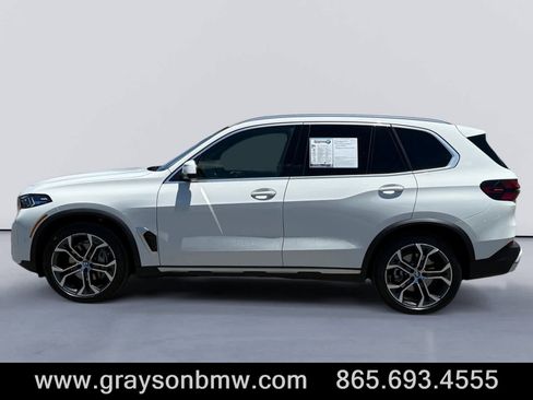 Used 2026 BMW X5 xDrive40i AWD/4WD image 5