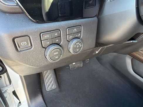 New 2026 Chevrolet Silverado 1500 RST AWD/4WD image 17