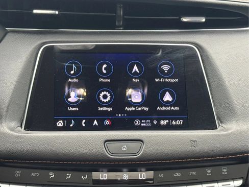 Used 2021 Cadillac XT4 Sport AWD/4WD image 17