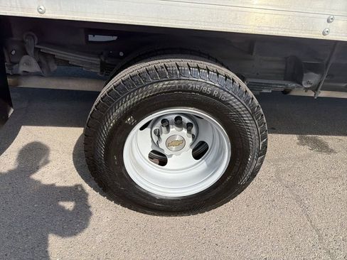 Used 2018 Chevrolet Express 3500 Extended w/ Power Convenience Package RWD image 24