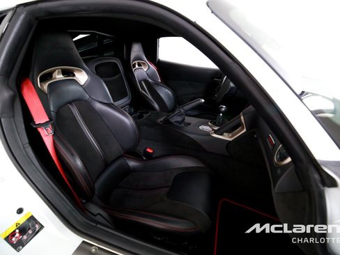 Used 2017 Dodge Viper ACR w/ Extreme Aero Package RWD image 18