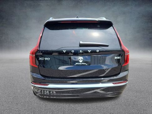 New 2026 Volvo XC90 B5 Plus image 6