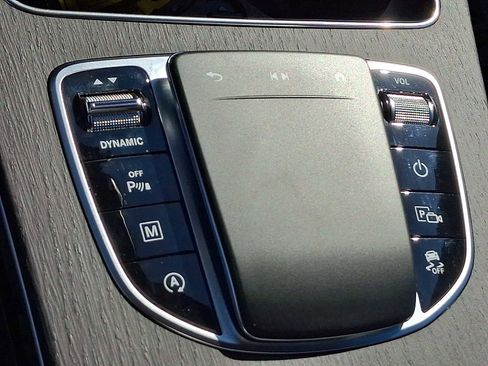 Certified 2022 Mercedes-Benz GLC 300 4MATIC image 19