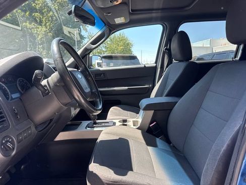 Used 2011 Ford Escape XLT w/ 201A Rapid Spec Order Code FWD image 13