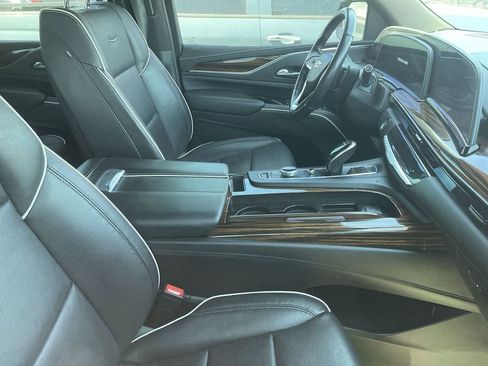 Used 2021 Cadillac Escalade Premium Luxury w/ Driver Assist Tech Package AWD/4WD image 13