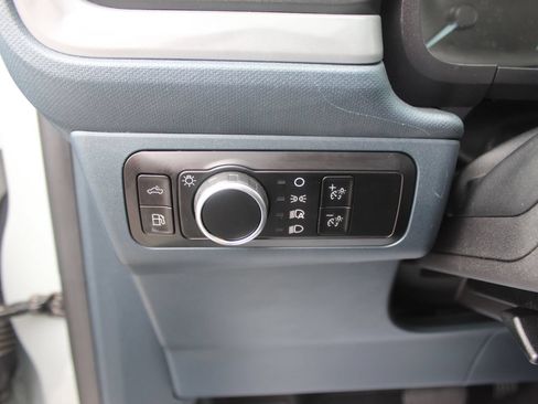 Used 2023 Ford Maverick XL FWD image 22