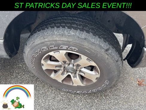 Used 2013 Ford F150 STX w/ Mid Equipment Group image 2