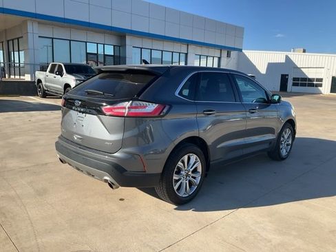Used 2024 Ford Edge Titanium image 34