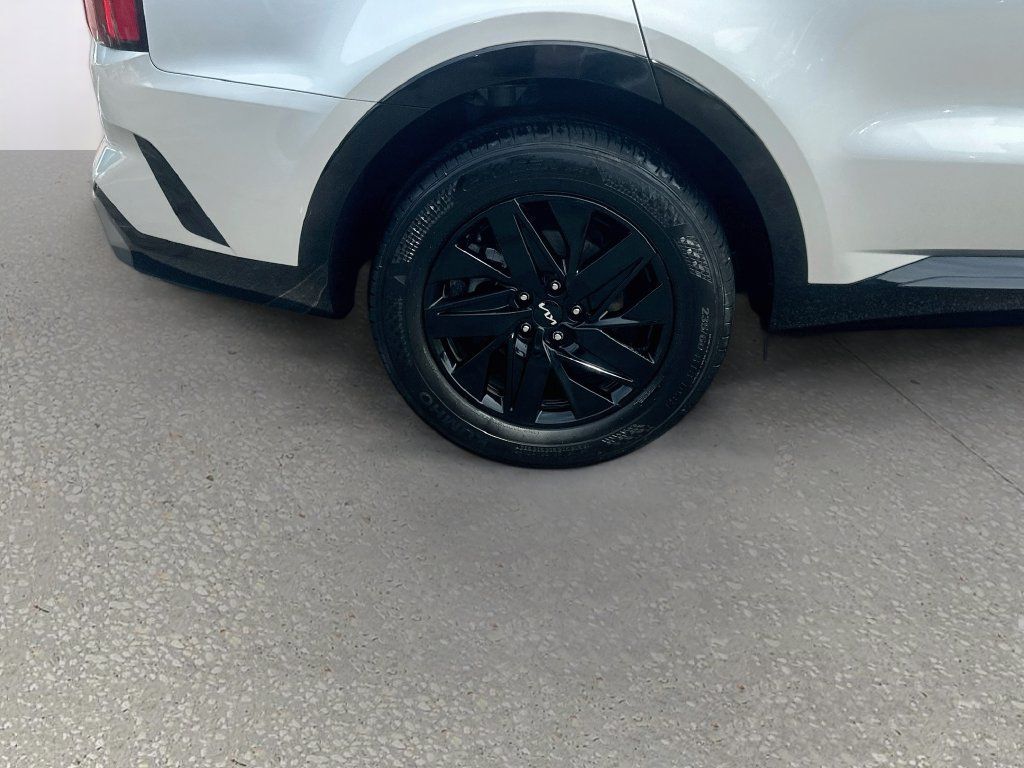 Certified 2022 Kia Sorento S FWD image 31
