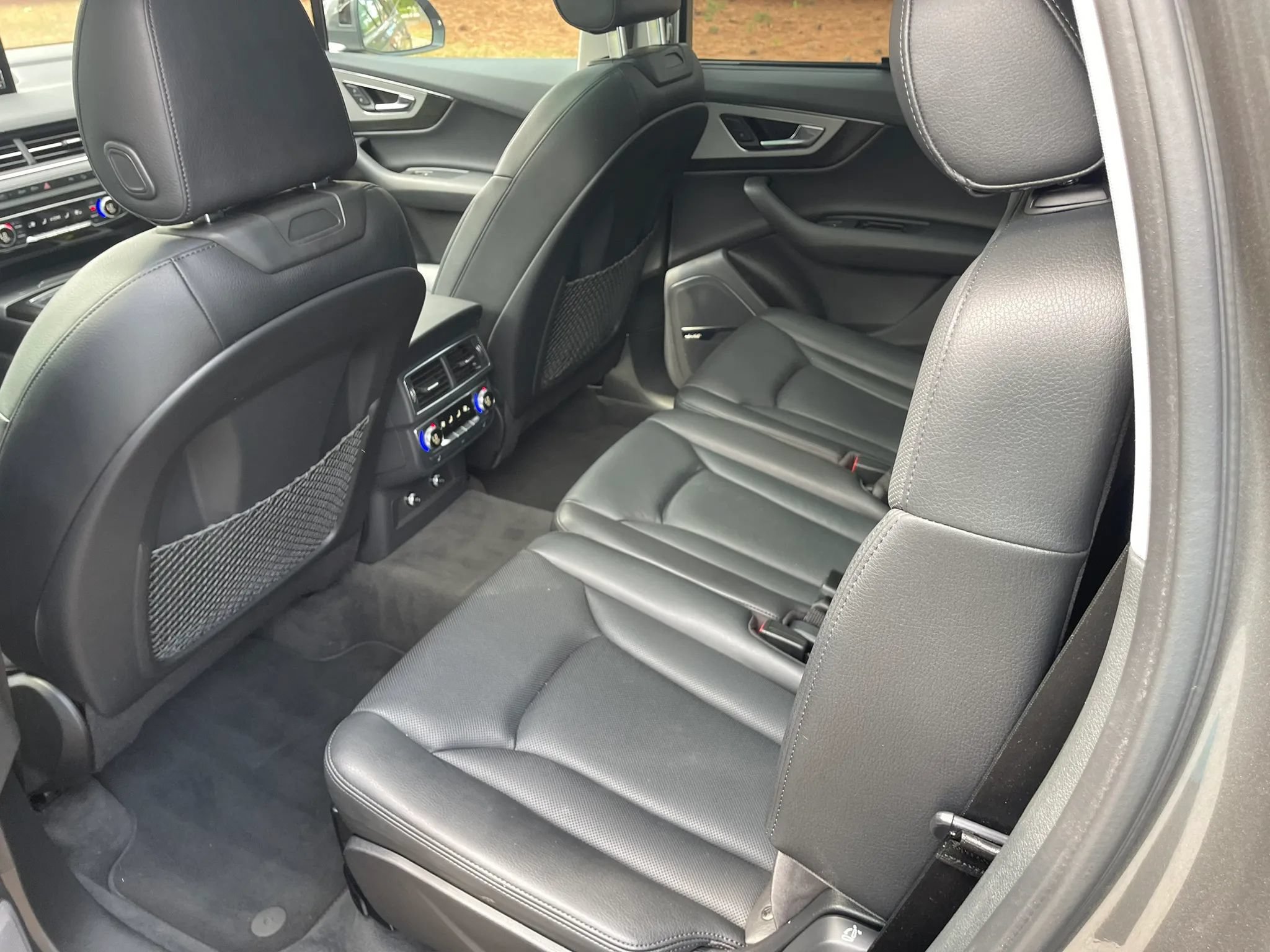 Used 2019 Audi Q7 2.0T Premium Plus w/ Premium Plus Package AWD/4WD image 12