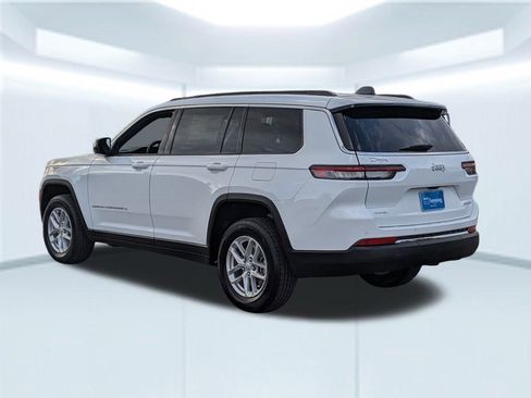 New 2025 Jeep Grand Cherokee L Laredo AWD/4WD image 4