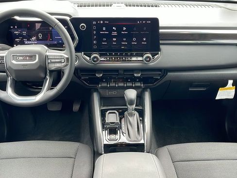 Used 2025 GMC Canyon Elevation w/ Convenience Package image 15