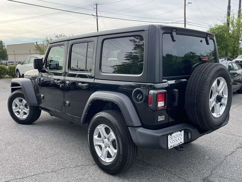 Used 2023 Jeep Wrangler Unlimited Sport AWD/4WD image 5