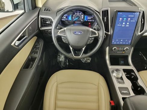 Certified 2023 Ford Edge SEL w/ Convenience Package AWD/4WD image 25