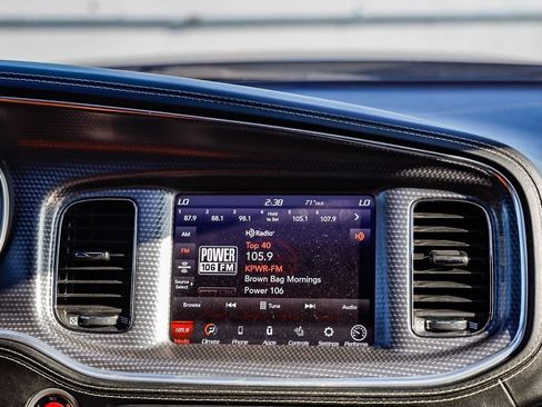 Used 2022 Dodge Charger SRT Hellcat w/ Harman/Kardon Audio Group image 15