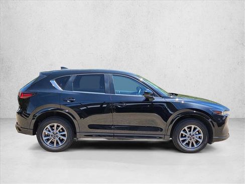 Used 2025 MAZDA CX-5 AWD 2.5 S w/ Preferred Package image 4
