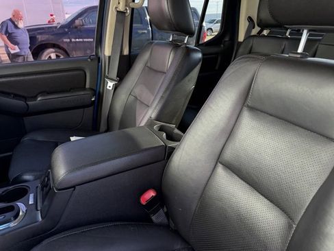Used 2010 Ford Explorer Sport Trac Limited image 18