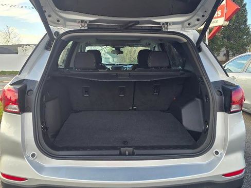 Used 2022 Chevrolet Equinox LT image 5