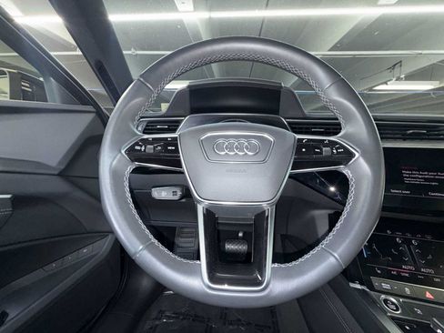Used 2024 Audi Q8 e-tron Premium AWD/4WD image 15