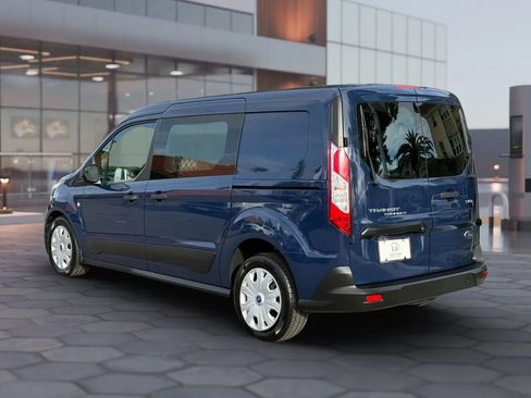 Used 2020 Ford Transit Connect XLT FWD image 4