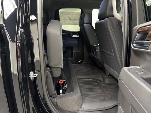 New 2026 GMC Sierra 1500 Elevation w/ Preferred Package image 13