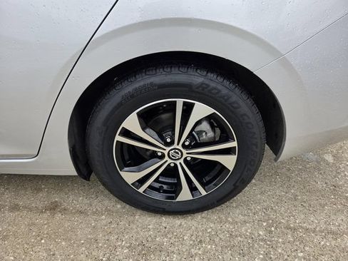 Used 2023 Nissan Sentra SV FWD image 26