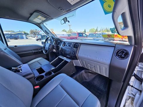 Used 2016 Ford F350 XL w/ Power Equipment Group AWD/4WD image 16