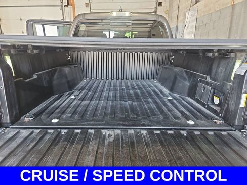 Used 2023 Toyota Tacoma TRD Sport AWD/4WD image 17