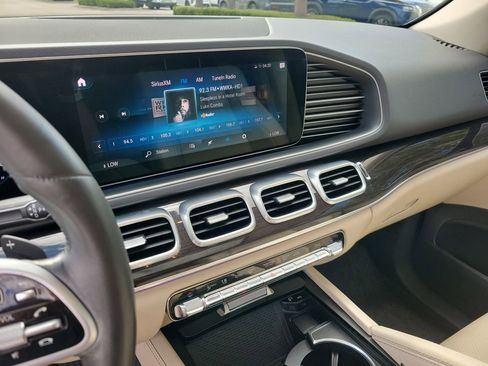 Used 2020 Mercedes-Benz GLE 350 image 23
