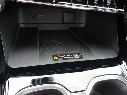 New 2026 Chevrolet Traverse Z71 w/ Enhanced Driving Package AWD/4WD image 15
