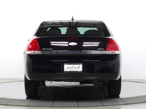 Used 2011 Chevrolet Impala LS FWD image 6