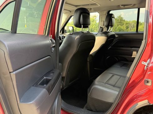 Used 2015 Jeep Patriot High Altitude AWD/4WD image 20