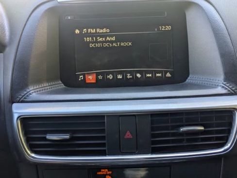 Used 2016 MAZDA CX-5 Touring image 32