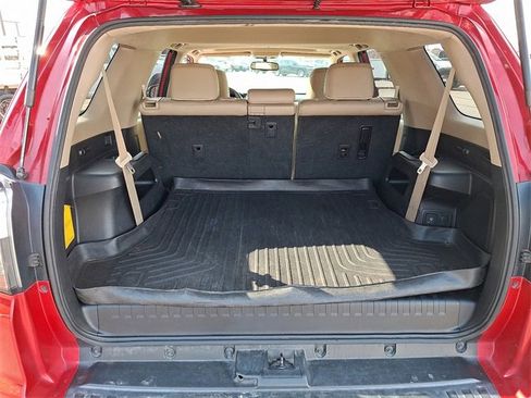 Used 2016 Toyota 4Runner Limited image 31