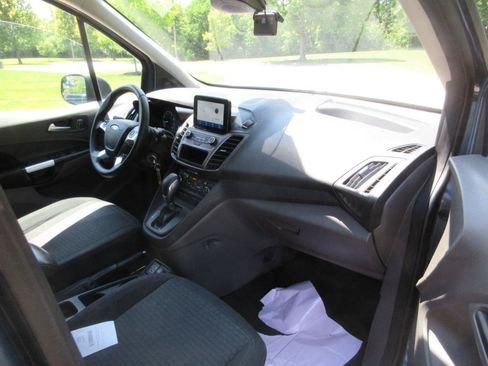 Used 2022 Ford Transit Connect XLT FWD image 40