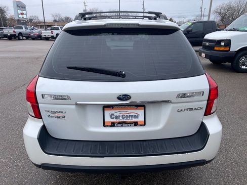 Used 2009 Subaru Outback 2.5i Special Edition image 4