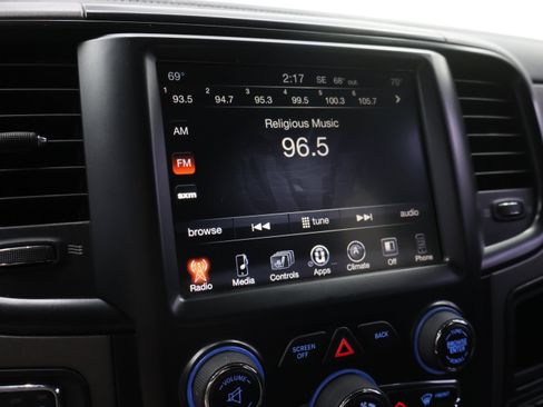 Used 2017 RAM 1500 Rebel w/ Luxury Group AWD/4WD image 10