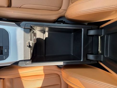 Used 2022 BMW 430i Coupe w/ M Sport Package RWD image 26