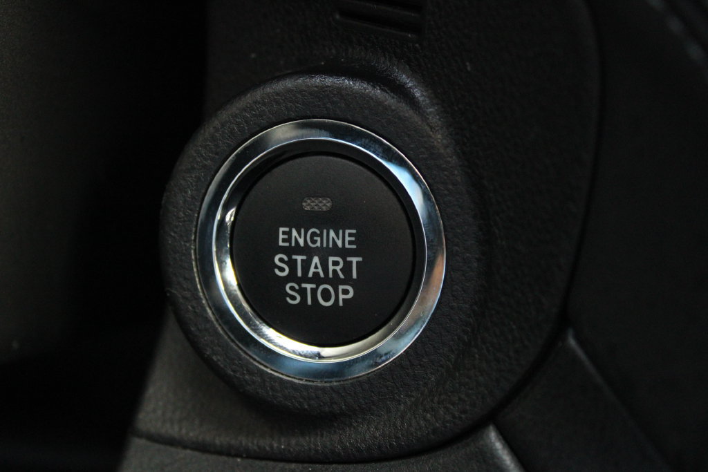 Used 2024 Subaru Outback Premium AWD/4WD image 17