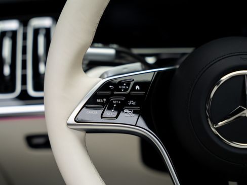 Used 2024 Mercedes-Benz S 580 4MATIC Sedan image 46