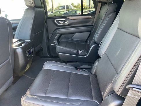 Used 2023 Chevrolet Tahoe High Country AWD/4WD image 23