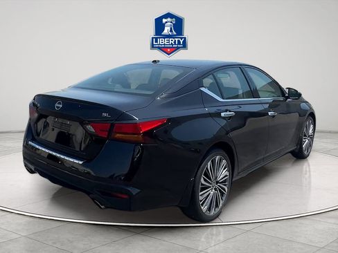 Used 2023 Nissan Altima 2.5 SL FWD image 5