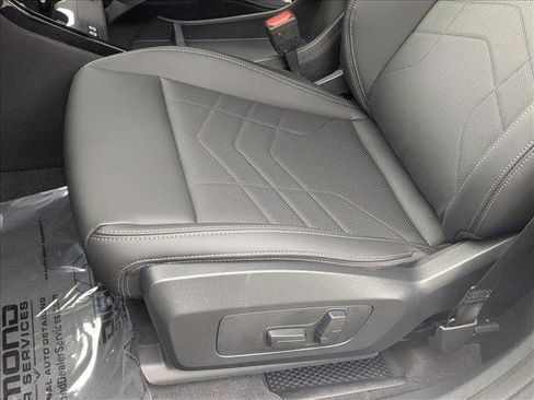 Used 2025 BMW X1 xDrive28i w/ Convenience Package image 4