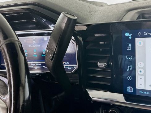 Used 2022 Chevrolet Silverado 1500 RST image 16